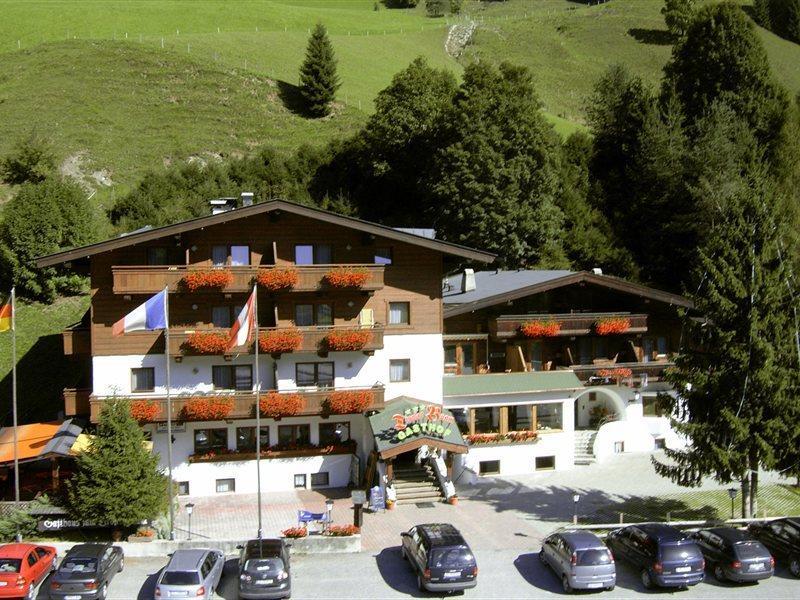 Hotel & Appartements Tiroler Buam Saalbach-Hinterglemm Exterior photo